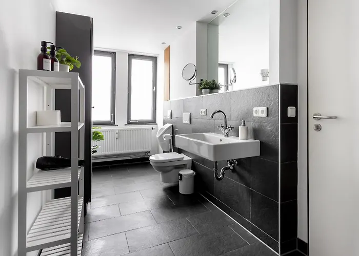 Global Living - Design I Rathausplatz I Kitchen I Apartman *