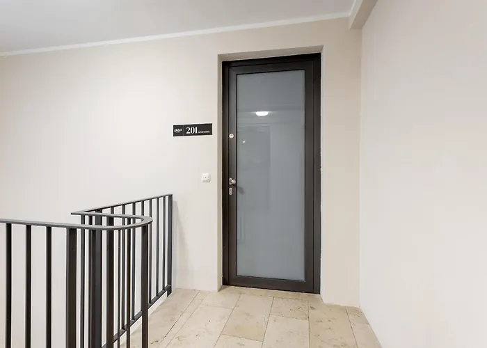 Global Living - Design I Rathausplatz I Kitchen I * Augsburg