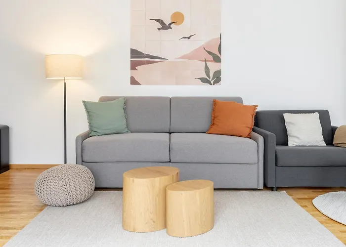 Global Living - Design I Rathausplatz I Kitchen I Augsburg