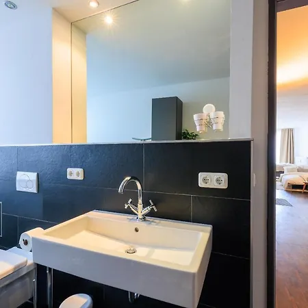 Apartment Global Living - Design I Rathausplatz I Kitchen I