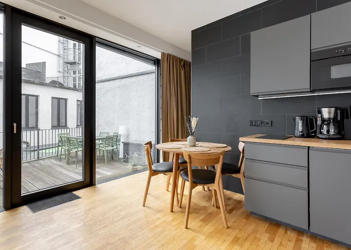 Global Living - Design I Rathausplatz I Kitchen I Augsbourg