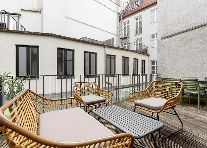 Global Living - Design I Rathausplatz I Kitchen I Augsbourg